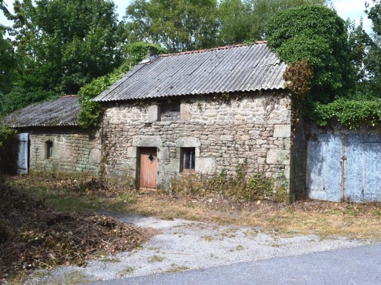 Ancienne Maison + Dépendances 56630 Langonnet